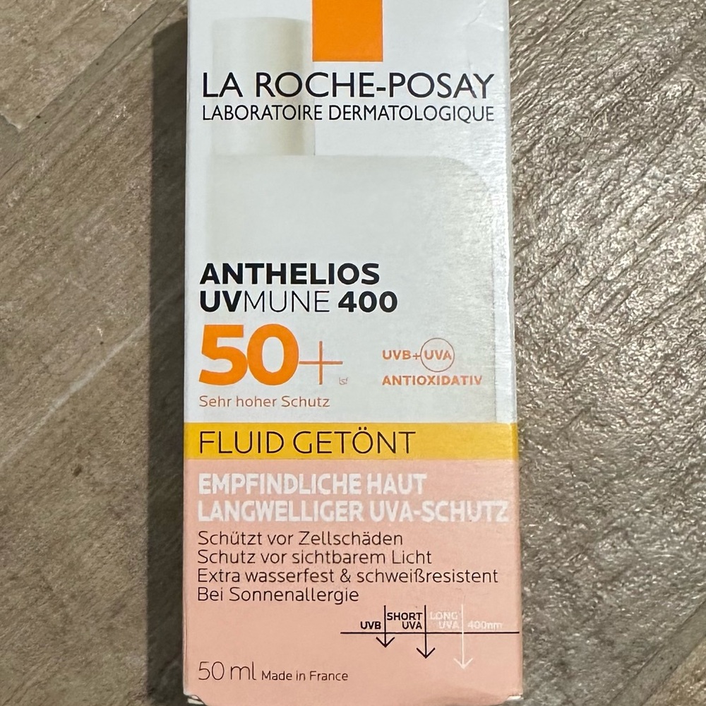 Anthelios UVMune 400 Fluid Tinted Sunscreen 50ml Purchased in Switzerland